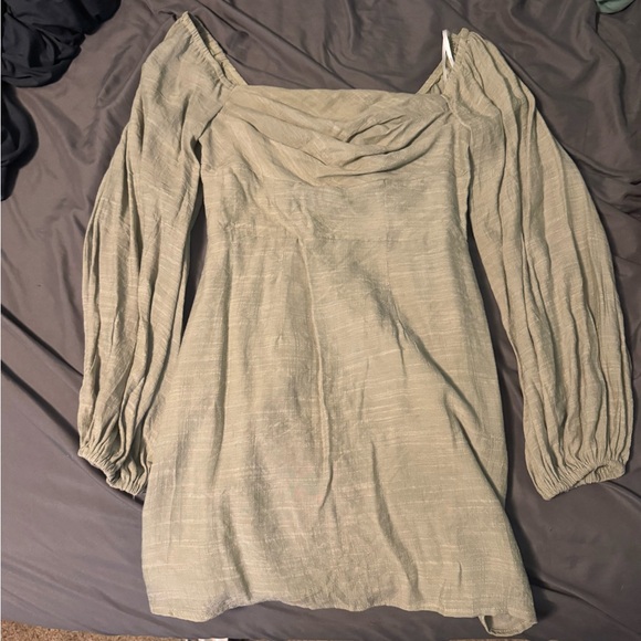 Princess Polly Cream Sheath Dress with Cowl Neck and Bishop Sleeves - Picture 1 of 5